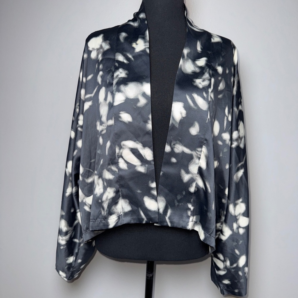 A New Day Black Satin Kimono Wrap OSFM Open Front Dolman Sleeve NWT